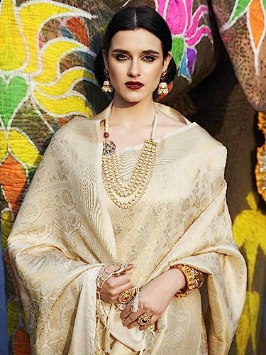 AKHILAM Women's Cotton Silk Botanical Woven Design Saree With Unstitched Blouse Piece - Image 3