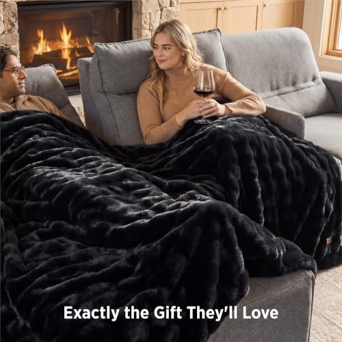 Image of Bedsure GentleSoft Bubble Faux Fur Blankets Queen Size, Fluffy Fuzzy Queen Blanket for Bed, Soft Cozy Faux Fur Bedding for Winter, Thick Warm Plush Bed Cover, Black, 90x90