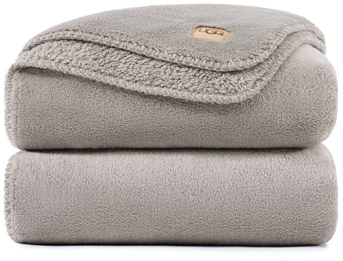 Frye Oversized Comfort Fleece Blanket