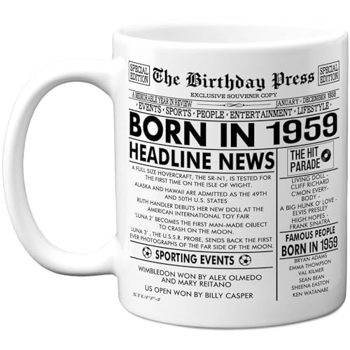 Stuff4 Tazza da caffè in ceramica per 65° compleanno, regalo per uomo e donna, con scritta in lingua inglese "Born in 1959 Newspaper Happy 65" Birthday Gifts for Grandad Grandma Nan Vintage Back in