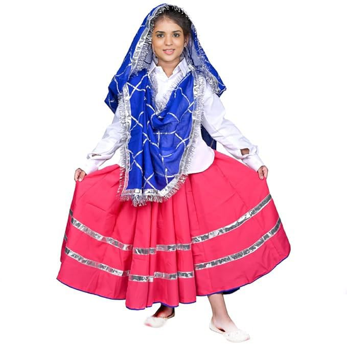 Image of Traditional Haryanvi Girls Dance Costume, Complete Set with Ghagra and Oidhni Dupatta, Indian State Cultural Dress
