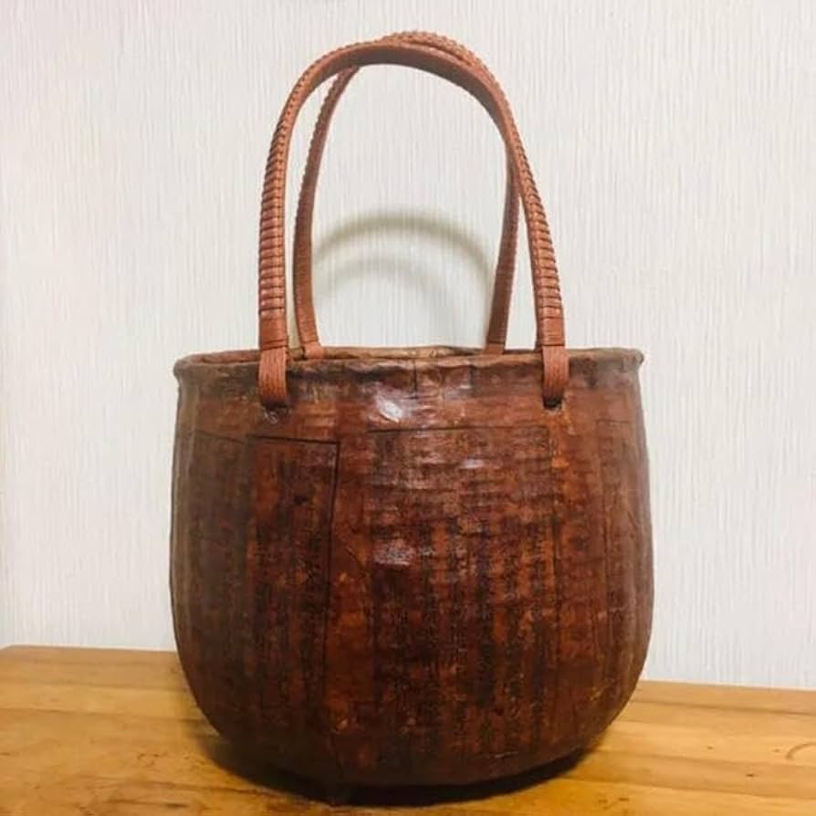 一閑張りかごバッグ 明治初期の和紙を使用 柿渋 Amazon.co.jp: 一閑張りかごバッグ 明治初期の和紙を使用 柿渋
