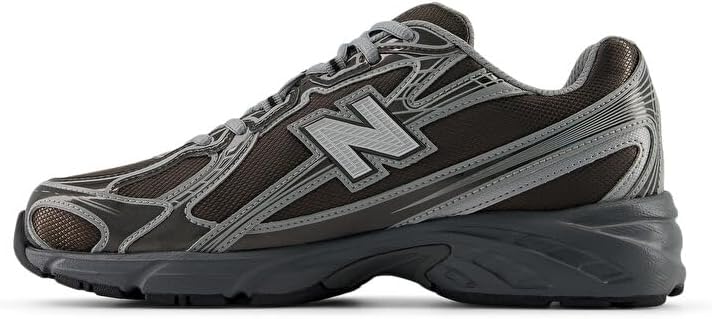 New Balance 740 'Black Metallic'