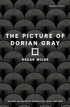 Paperback The Picture of Dorian Gray (Signature Classics) Book