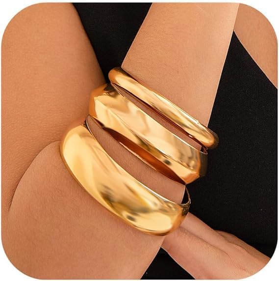 Azonee Pack of 3 Chunky Gold Bangle Bracelets for Women – Wide Stackable Cuff Bangles, Minimalist Fashion Jewelry Wrist Accessories, Statement Gift Set for Party, Daily Wear & Special Occasions