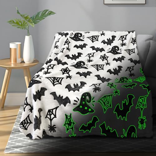 Image of TEHALK Cute Bat Halloween Blanket for Couch, Spooky Blanket for Boys /Girls /Kids /Teens /Women /Men 40 inchx 60 inch
