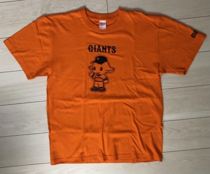 Amazon.co.jp: 巨人 サトちゃん コラボ ジャビット Tシャツ