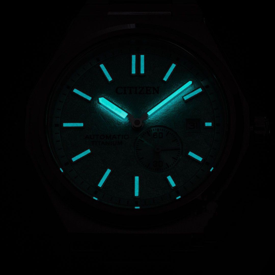 Citizen Herren Analog Automatik Uhr mit Titan Armband NJ0180-80M