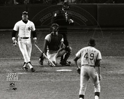 Reggie Jackson New York Yankees 1977 World Series Game 6 3rd HR Photo 8x10