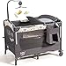 DREAMADE Lit Parapluie Bébé Pliable 3 en 1 avec Table à Lange & Matelas Réglable en Hauteur, Lit de Voyage Bébé avec Jouets & Musicaux, Roues & Panier de Rangement (Gris)