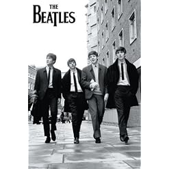 The Beatles (Walking Down Street) Music Poster Print – 22×34 by NMR/Aquarius - Les Beatles, Paul McCartney, John Lennon, RIngo Starr, George Harrison