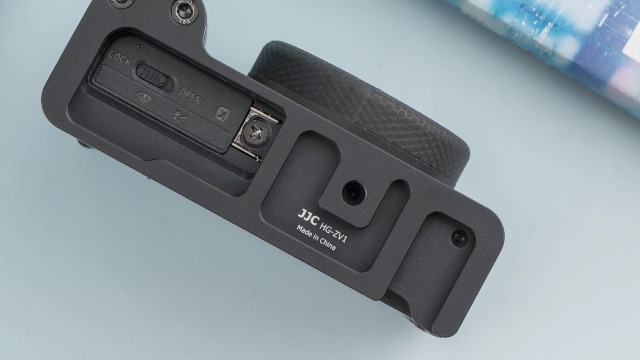 おまけ付SONY VLOGCAM ZV-1G SHOOTING GRIP KIT Amazon.co.jp: SONY(ソニー) コンパクトデジタルカメラ VLOGCAM