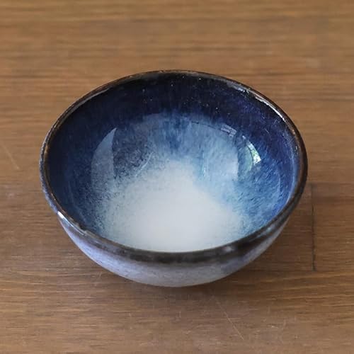 吹付盃(青萩釉)