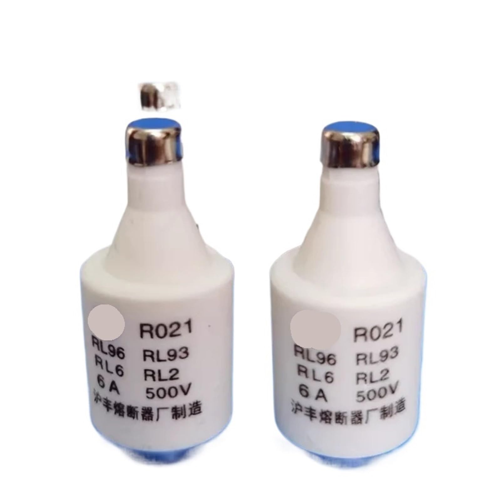 Fusibles RL6-25 DII E27 500V avec support FB21 pour couper le courant en cas de surcharge