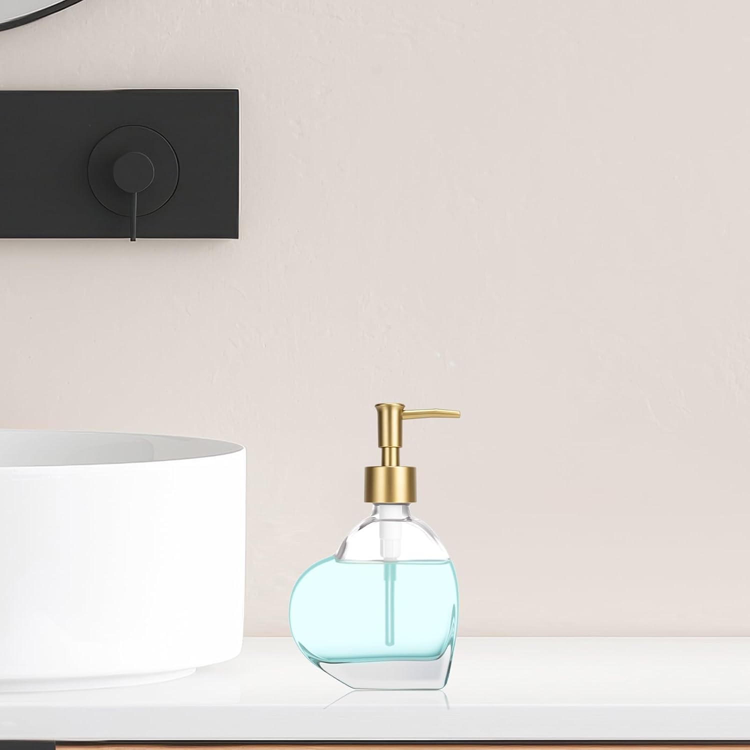 Glass Soap Dispenser Bathroom, Heart-Shaped 6.7oz Refillable Liquid Soap Dispenser with Rust-Proof Plastic Pump for Kitchen