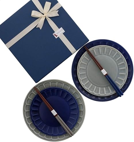 Amazon Co Jp テーブルウェアイースト お花しのぎのリムプレート大小4枚 箸 Cocoe ペアセット お皿 カフェ食器 ギフト ネイビー グレー ホーム キッチン