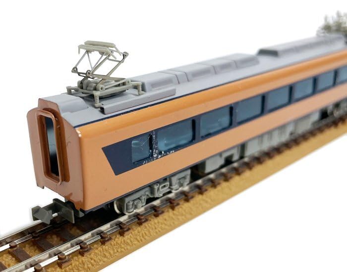 Amazon.co.jp: エンドウ 9501 近鉄特急ビスタカー 4両セット 鉄道