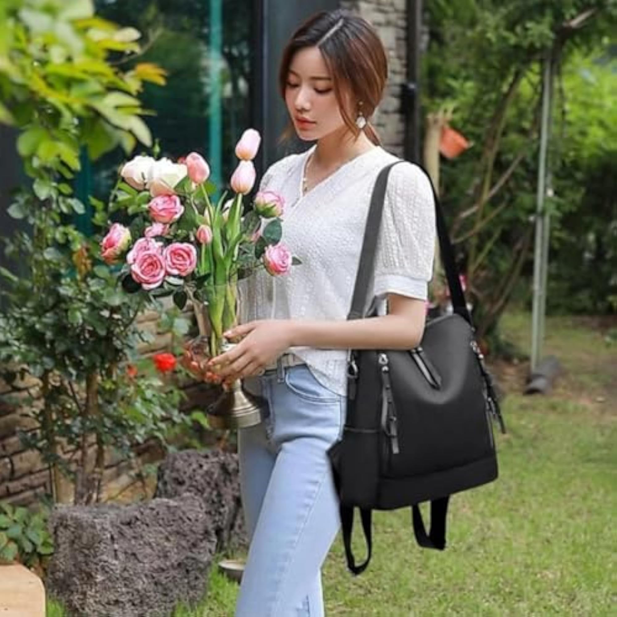 Medium 25L Laptop Backpack for Women, Stylish Black College Bag