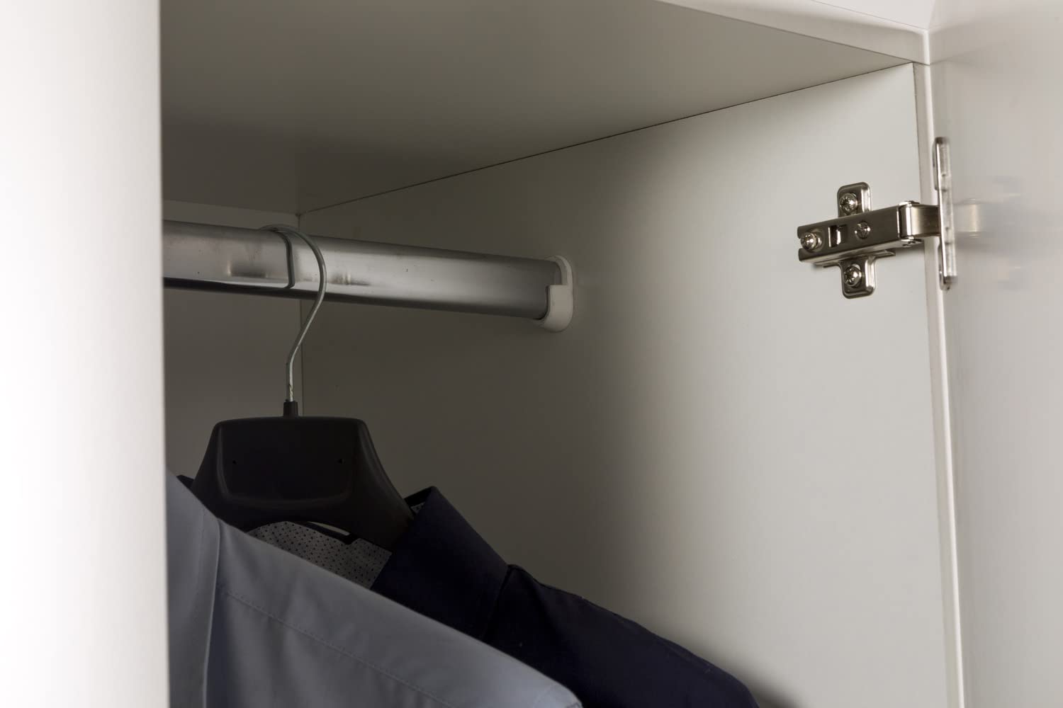 COMPOSAD | Armadio della Linea FACILE con 3 Ante e 2 Cassetti, Camera da Letto, Armadio con Ante, Dimensioni (LxAxP) 119,30x184,40x46,30 cm, Colore Bianco, Made in Italy