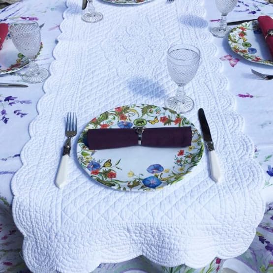 Chemin de table boutis blanc coton pour protéger table bois