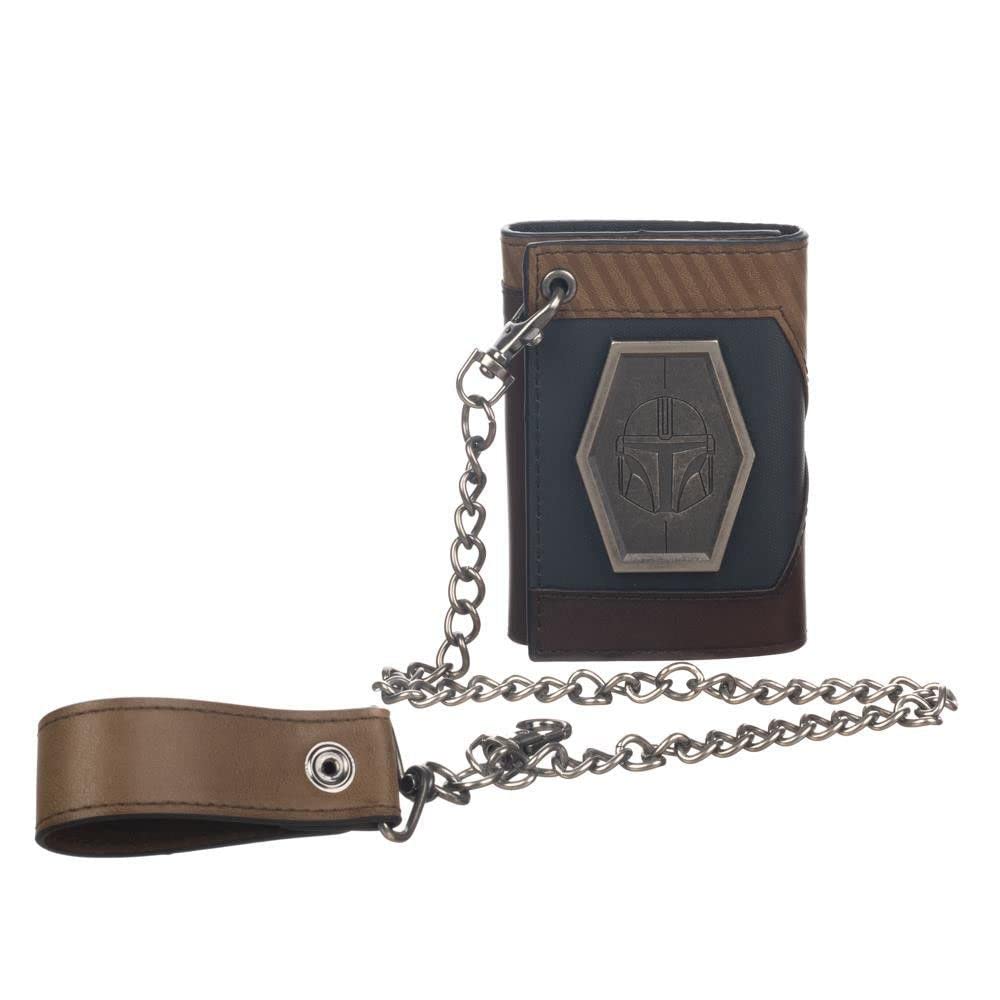 BioworldThe Mandalorian Chain Wallet with Metal Shield