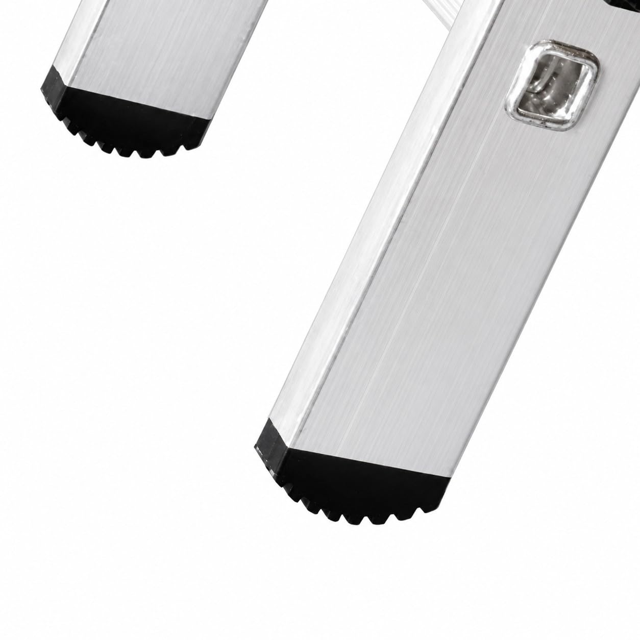 Escalera de un Tramo TR1-2.5 de 9 Peldaños en Aluminio