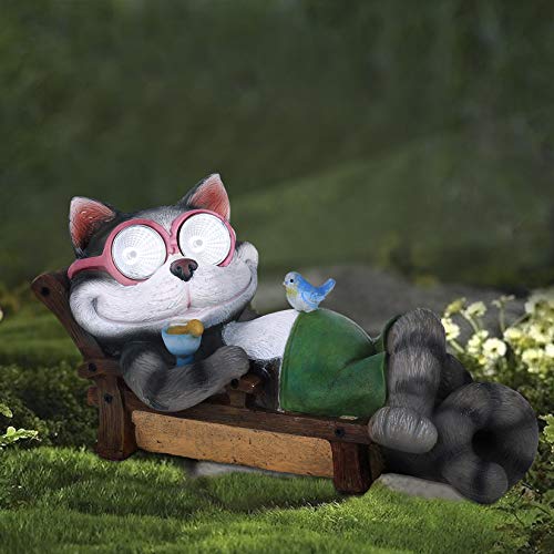 Garden Statue Cat Figurine - Lounging Cat on Holiday with Solar LED Lights for Outdoor Indoor Winter Decoration, Resin Kitten Figurine for Patio Yard Lawn, Ornament