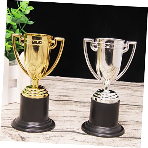 Outanaya 6 Pçs Mini Presentes Mini Troféus Troféu De Basquete Troféu De Prêmio De Plástico Troféu De