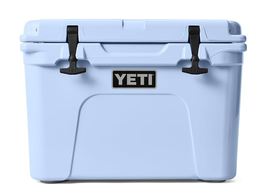YETI Tundra 35 Cool Box, Insulated Hard Cooler, Big Sky Blue