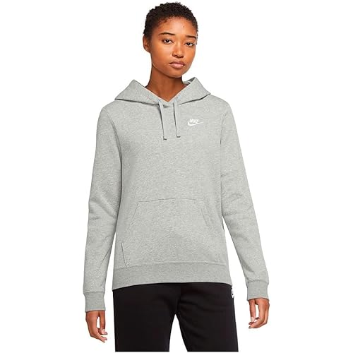 Nike Women's Sporty