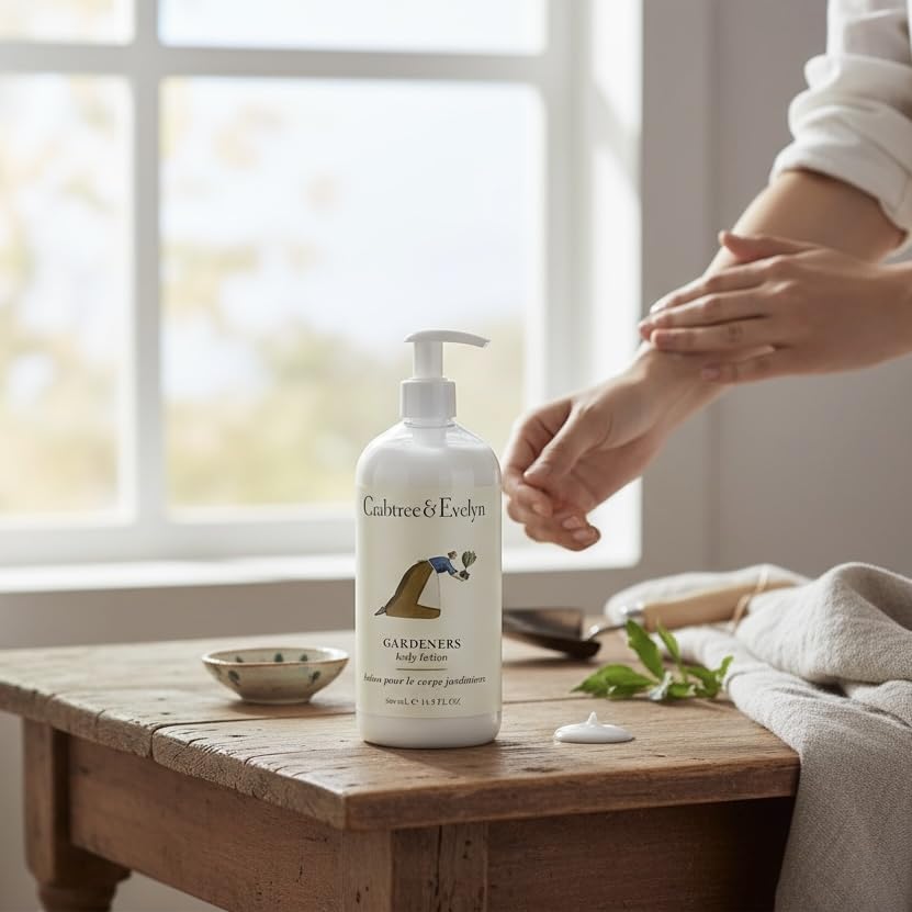 Crabtree & Evelyn Gardeners Body Lotion – 16.9 fl oz/500ml - Image 2