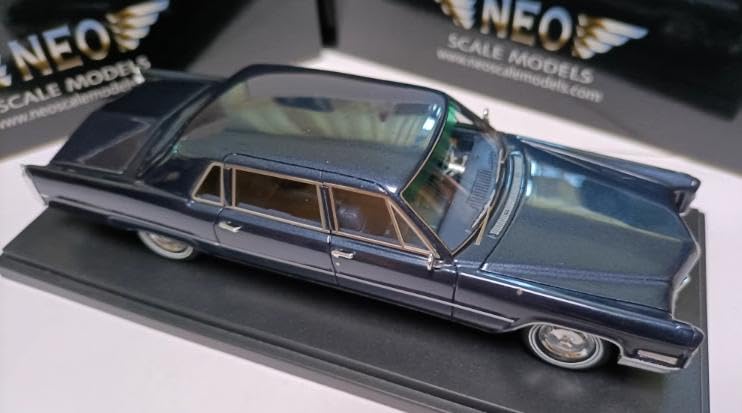 Amazon | NEO 1/43 キャデラック Cadillac Fleetwood 75 1966 BL