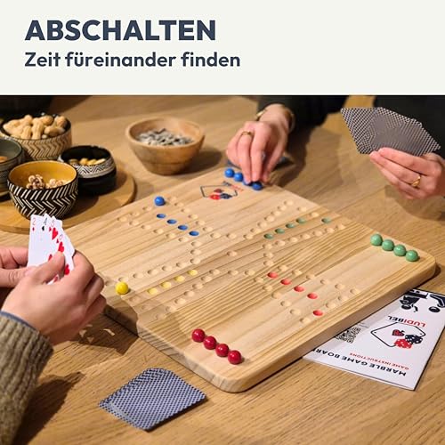 Ludibel – Tock & Ludo Spiel aus Holz XL 40x40 cm – Großes Brettspiel für 4 oder 6 Personen – Für Kinder, Erwachsene & Senioren – Inkl. Karten, Würfel & Glasmurmeln