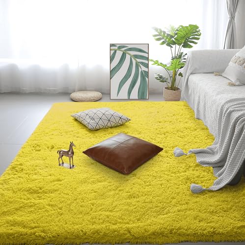 WRUIJIO Alfombras Salón 70 x 150 cm Super Suaves de La Pelusa Calidad Alfombra de Lana Intemporal Elegante para Dormitorio Matrimonio Infantil Juvenil y Salón, Amarillo