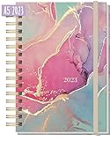 Agenda Internacional 2023 A5 [Silky Pink] Encuadernación en Espiral, 4 Idiomas EN/FR/IT/ES, Agenda con Anillas, Planificador Semanal, Agenda Escolar 2023|Sostenible y Respetuosa con el Medio Ambiente