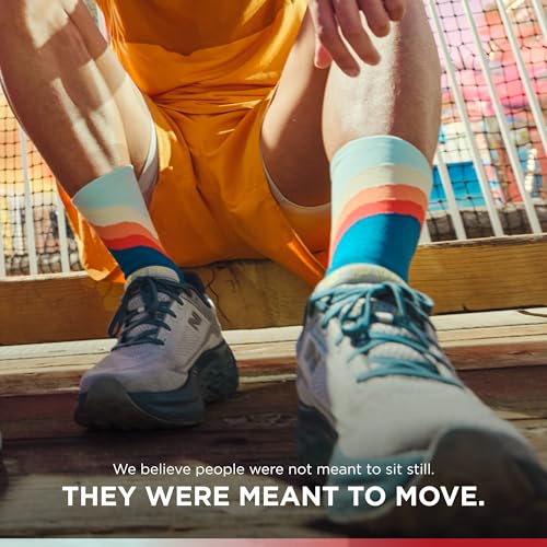 Image of Feetures Elite Light Cushion Mini Crew Sock - Sport Sock with Targeted Compression