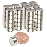 EINFACHE HANDHABUNG: Dank der Magnet Zylinder oder Flachen Scheiben Form lassen sich die Magnete für Magnettafeln, trotz Ihrer Zugkraft leicht und schnell anbringen und entfern