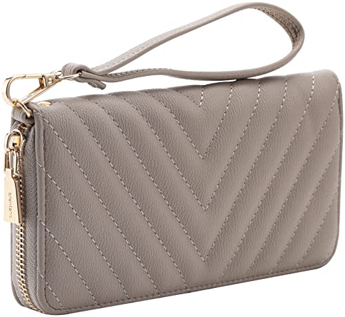 Carteira fina de couro vegano com zíper único bordado Chevron da Brentano com alça de pulso removível, Bege amêndoa, Bolsa de pulso