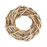 Der aus Naturmaterialien gefertigte Rattan Kranz kann sowohl als Basis zur Kreation saisonaler als auch thematischer Dekorationsarrangements dienen und einerseits als Advents- und Weihnachtskranz sowie andererseits als Oster- und Frühlingskranz genutzt werden