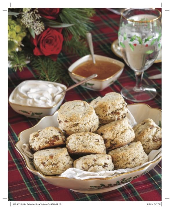 Merry Teatimes: Christmas Delights to Sip and Savor