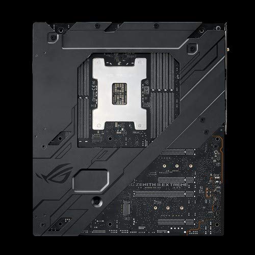 ASUS ROG Zenith II Extreme Scheda Madre AMD TRX40 E-ATX per Threadripper 3 Gen, 16 Fasi di Alimentazione, PCIe 4.0, Wi-Fi 6, LAN 10 Gbps, USB3.2 Gen 2x2, 5x M.2, SATA e Aura Sync RGB