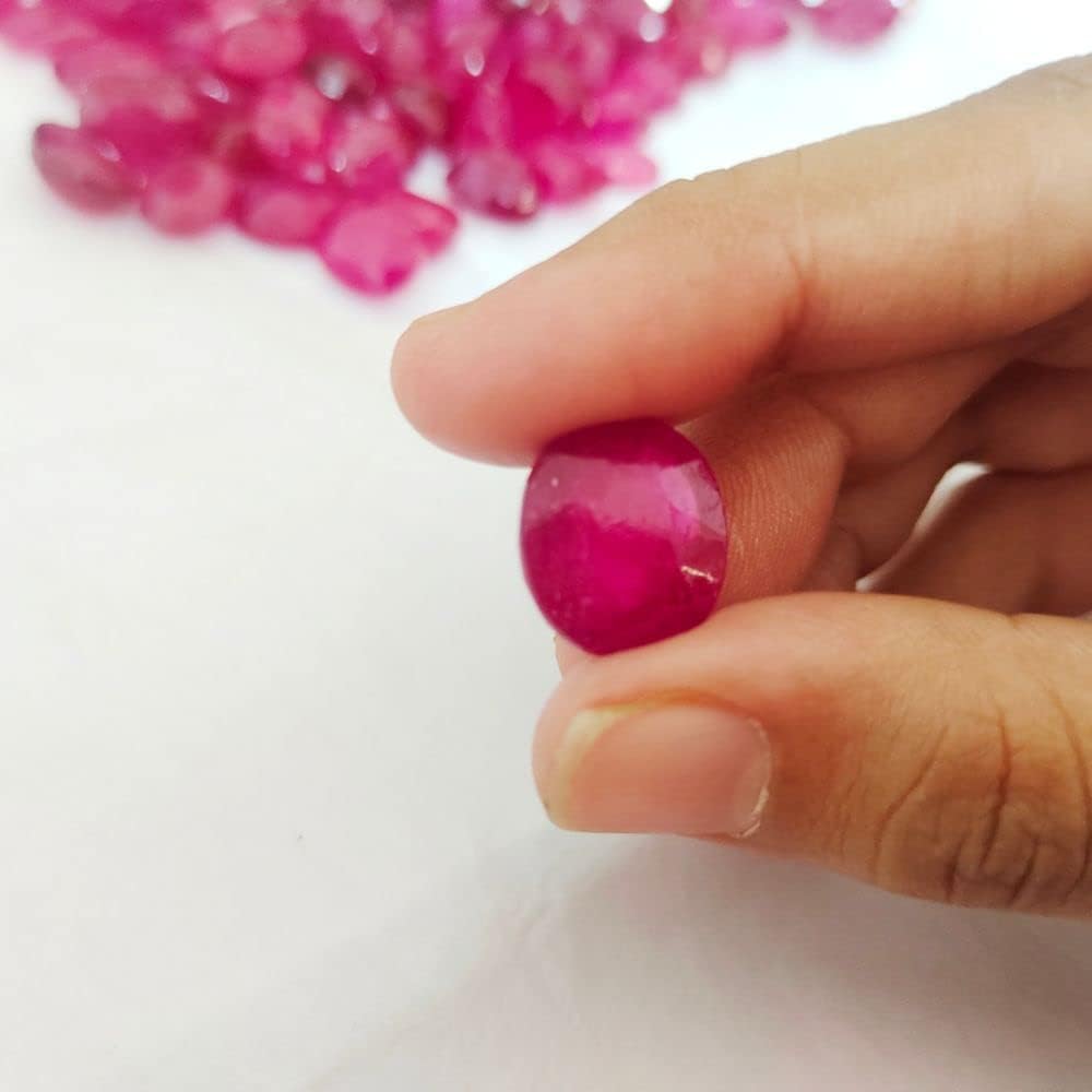 Natural Ruby at Wholesale Lot (CAD 4.3/ Carat) Fine Quality Oval