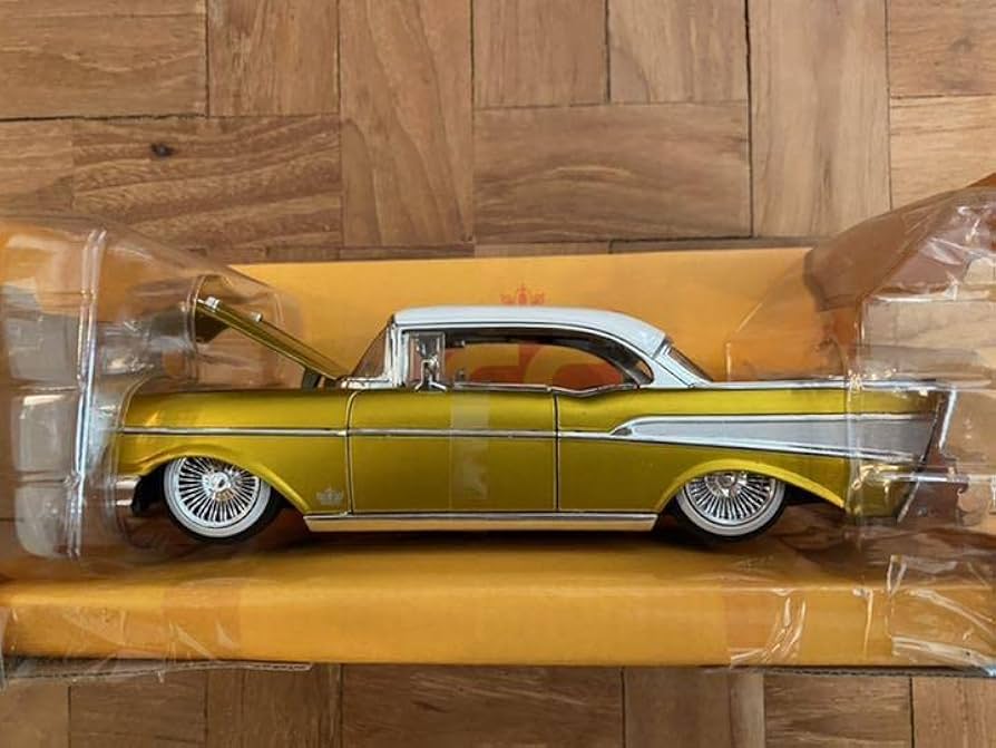 Jada Bel Air'57 ベルエア (限定7500台) インパラ Amazon.co.jp: Jada Bel Air'57 ベルエア (7500台) インパラ 25