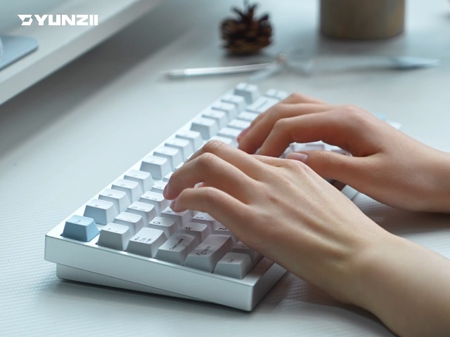 Amazon.com: YUNZII AL75 PRO 75% Wireless Mechanical Gaming