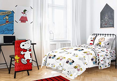 Jay Franco Peanuts Classic Pals 7 Piece Full Bed Set - Includes Reversible Comforter & Sheet Set - Bedding Features Snoopy & Charlie Brown - Super Soft Fade Resistant Microfiber #TOP6