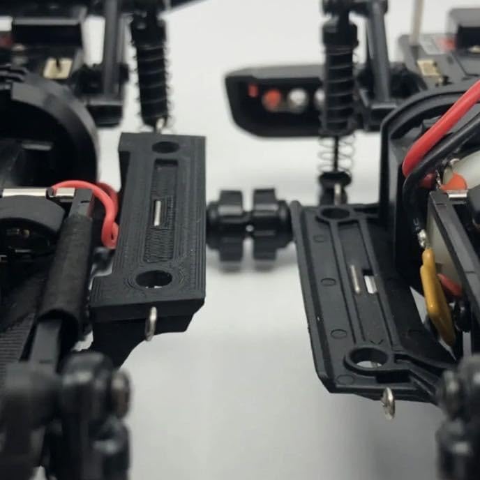 Amazon.co.jp: ABS製 ミニッツ 4x4 4ランドクルーザー 300 用 10mm