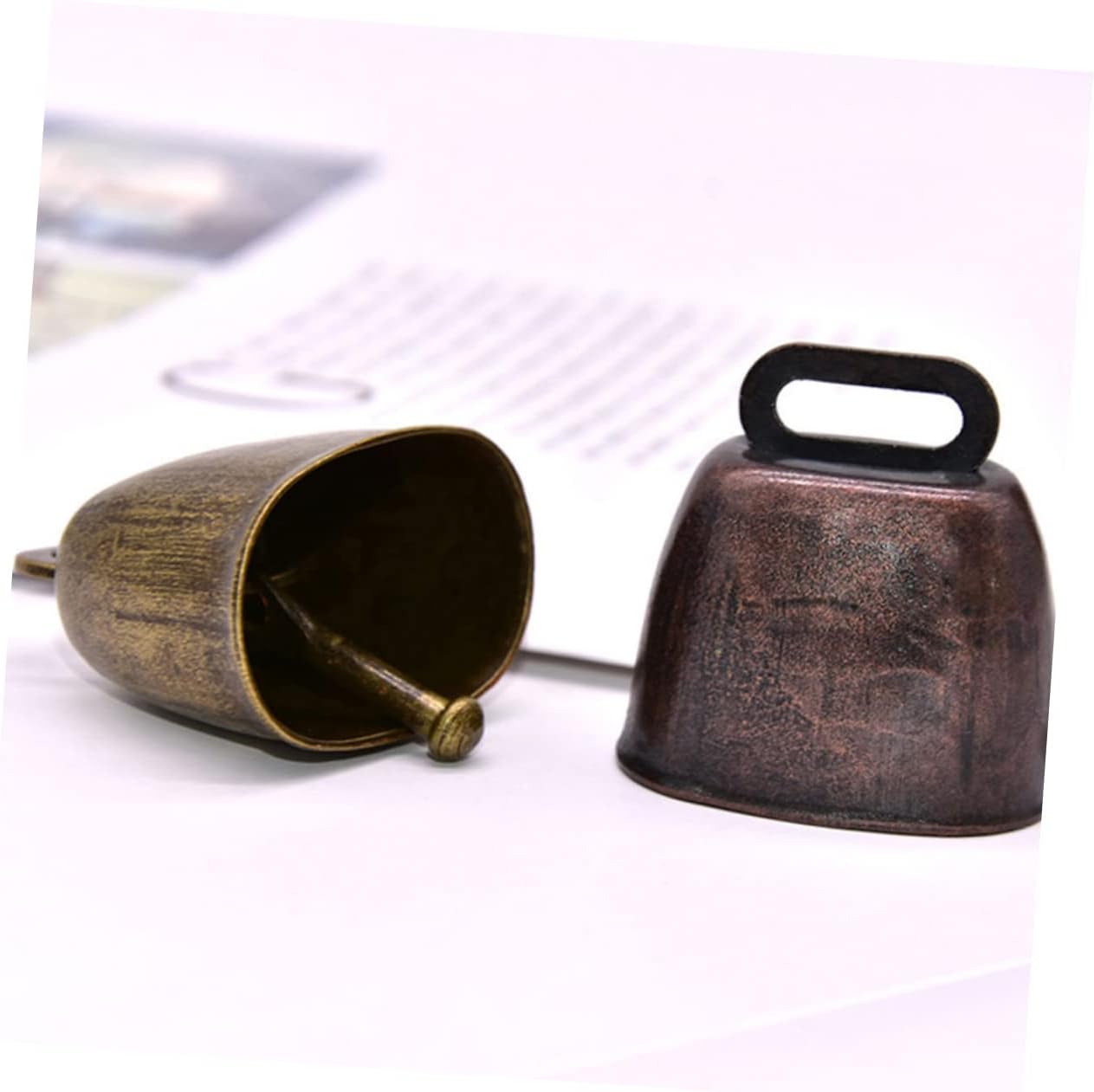 Toyvian 18pcs Vintage Cow Bells for DIY Crafts Metal Sheep Grazing Bells Hooks Rustic Cattle for Pets and Home Decoration