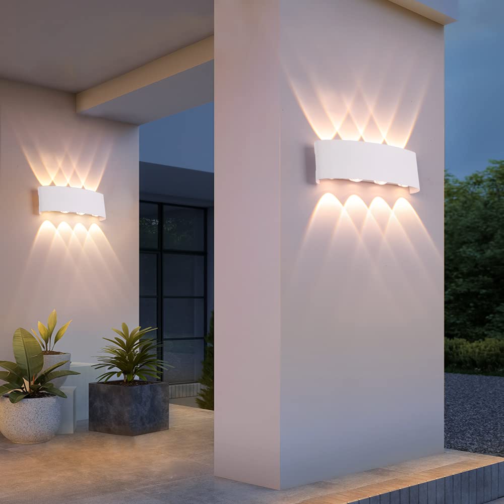 FUPE 2 Pack Lampada da Parete Esterno/Interno LED Applique da Esterni 16W 1600LM Up Down Faretto da Parete IP65 Impermeabile Moderno Lampade Muro Alluminio Bagliore su e giù (Bianco 3000K luce caldo)