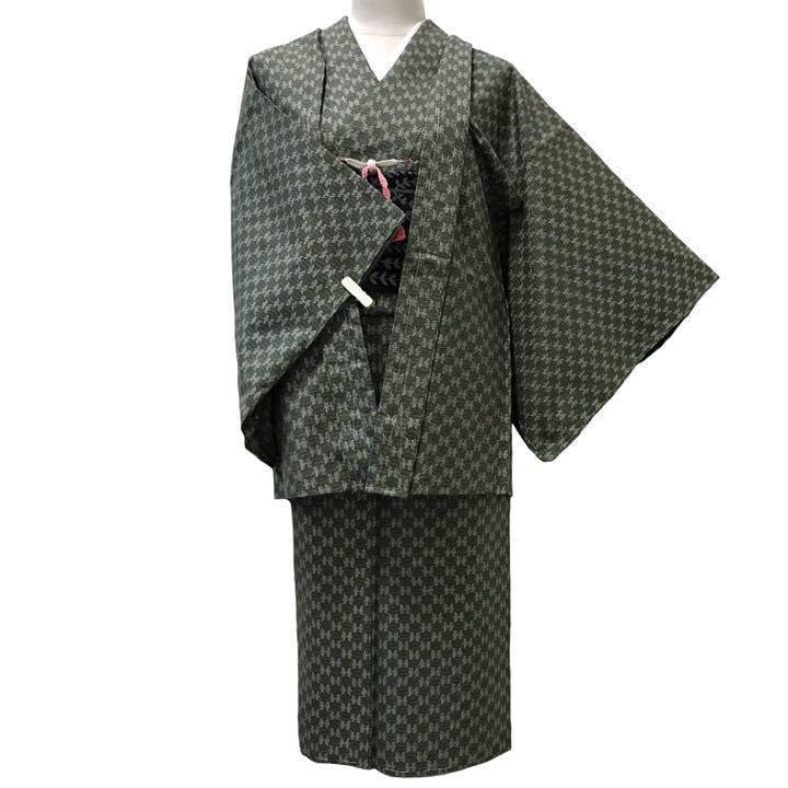 Amazon.co.jp: 紬本場大島紬 アンサンブル しつけ付き 正絹 緑色系 袷 