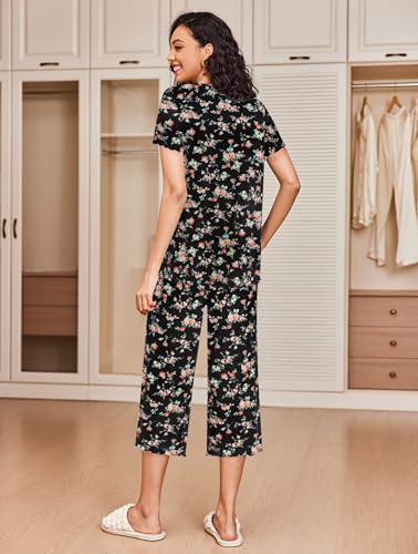 Image of Ekouaer 2 Pack: Women's Pajamas Set Short Sleeve Sleepwear Capri Pants Pjs Soft Loungewear with Pockets